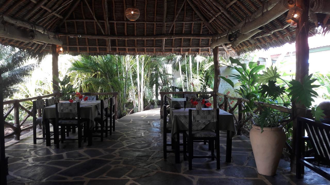 African Dream Cottages - Diani Beach Ngoại thất bức ảnh